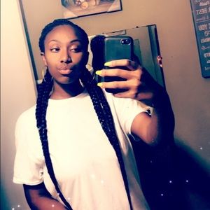 Meet your Posher, Valisha