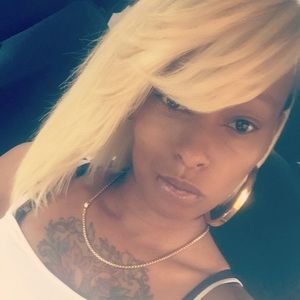 Meet your Posher, Jasmine