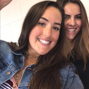 Meet your Posher, Lizzie