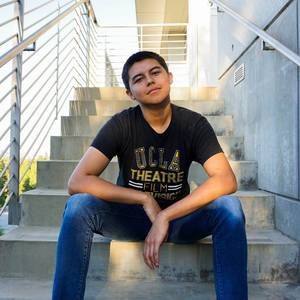 Meet your Posher, Victor