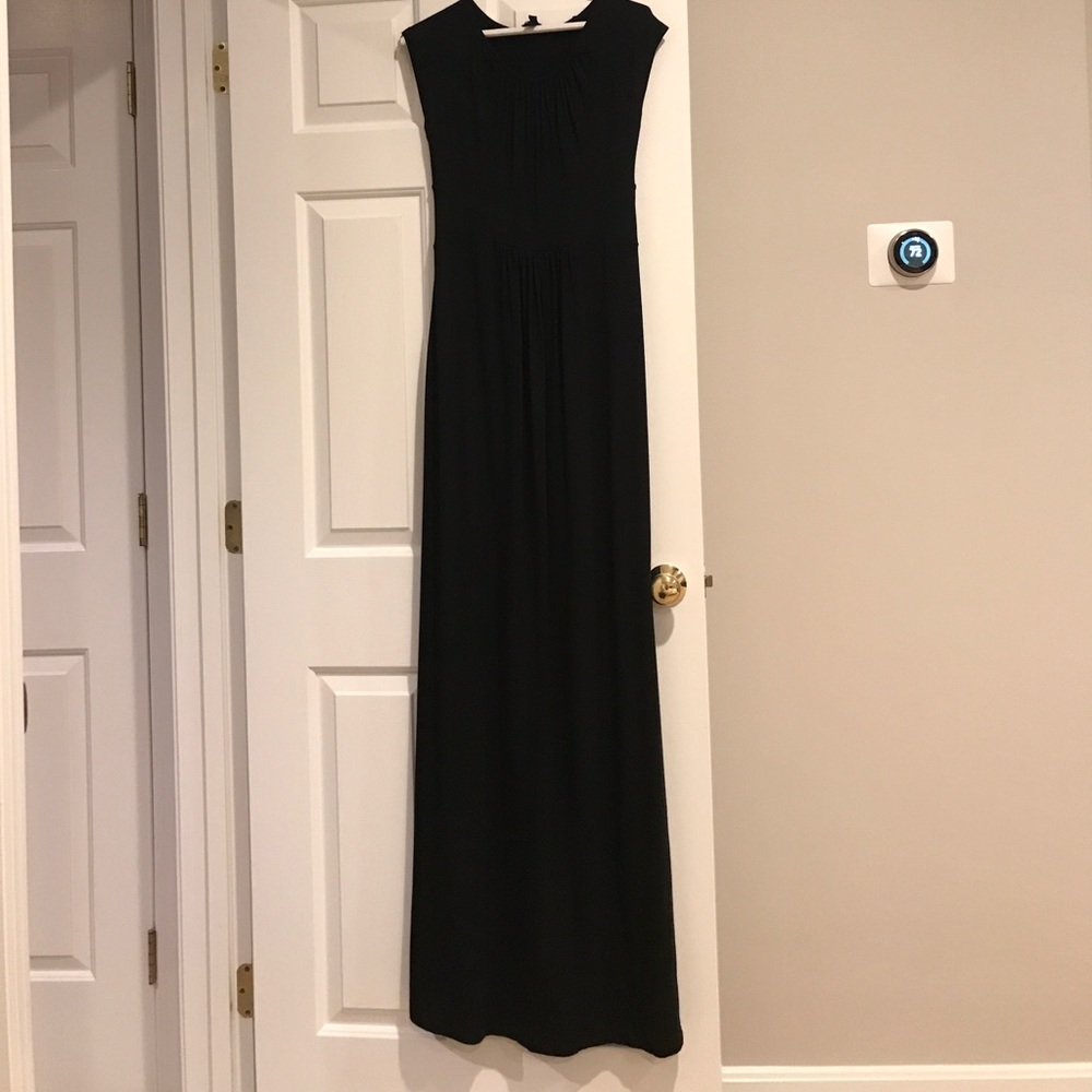 Black Isabella Oliver Maternity Dress size 1