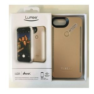 NWOT Lumee iPhone 7+/6+ Lighted Case - DUO