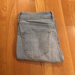 High waisted light wash jeggings
