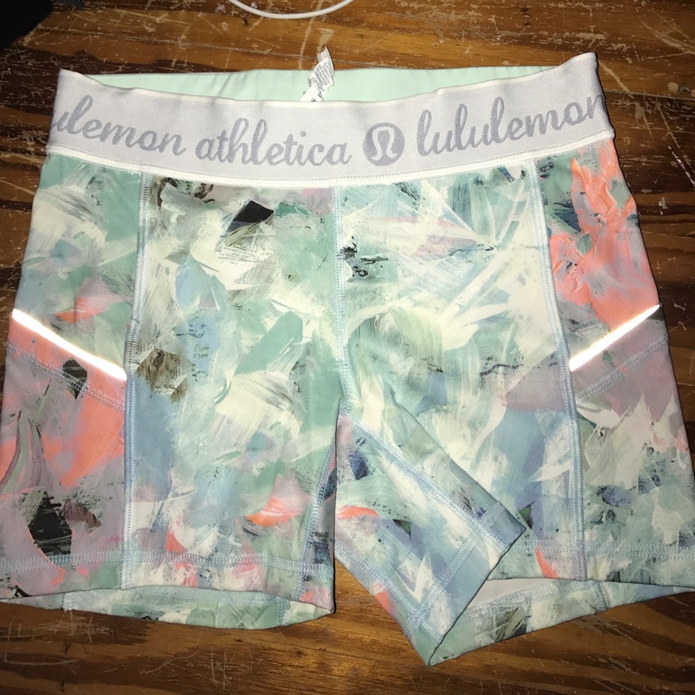 Lulu lemon spandex biking shorts