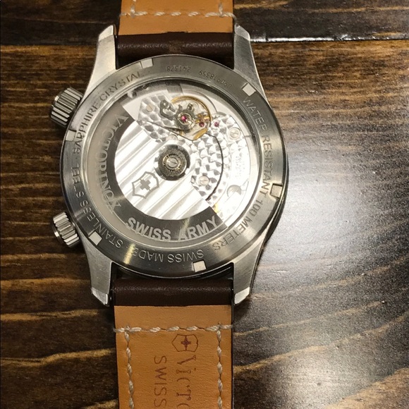 Men\'s Victorinox watch