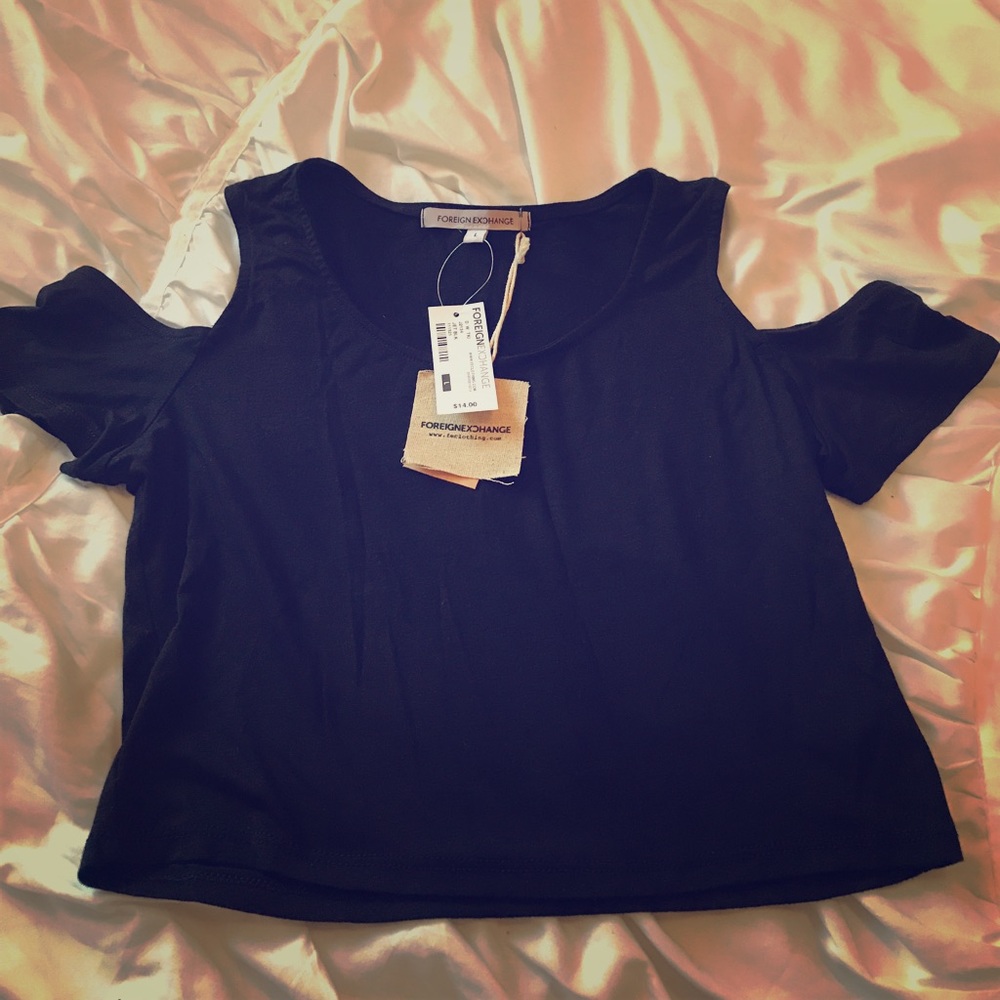 Cutoff top
