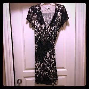 Banana Republic wrap dress L