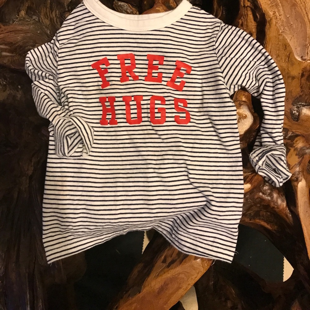 Long sleeve black and white striped shirt ❤️