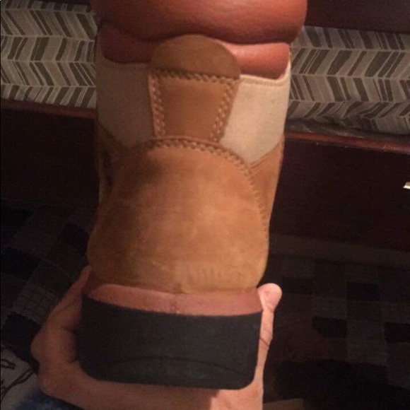 Timbs - Picture 6 of 8