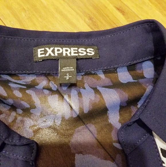 Work Fun Blouse - Picture 5 of 5