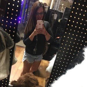 Meet your Posher, Julia