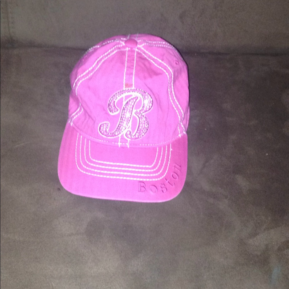 Boston hat(pick up only)