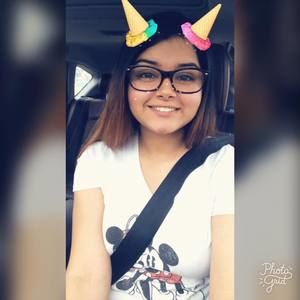 Meet your Posher, Syeda