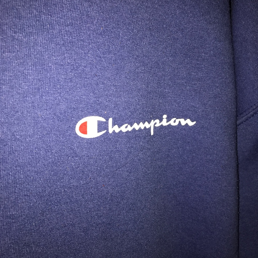 Vintage Champion Crew Neck!! - Picture 2 of 5