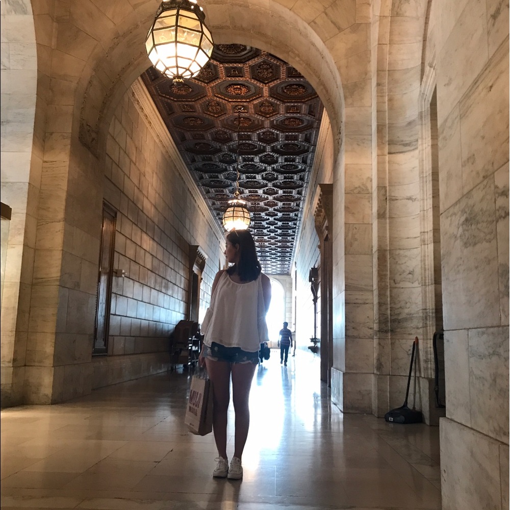 Meet your Posher, Christiana