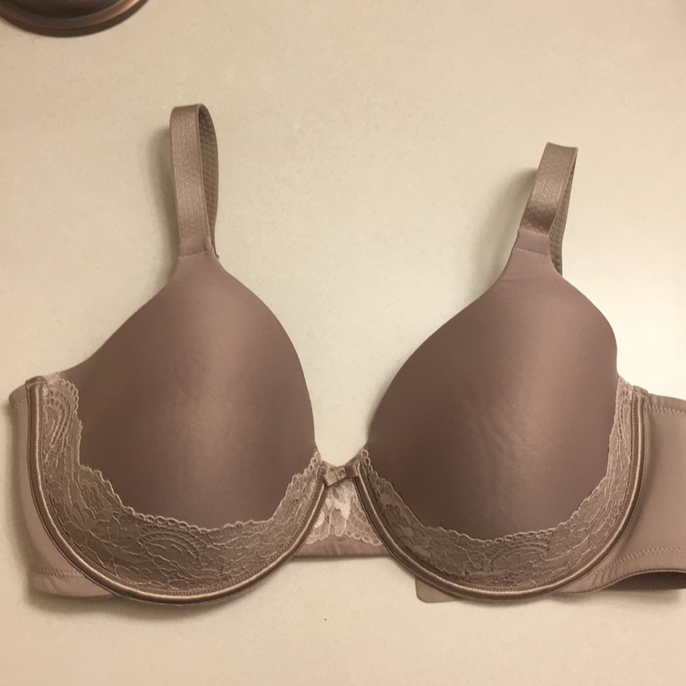 Vanity Fair 36DD