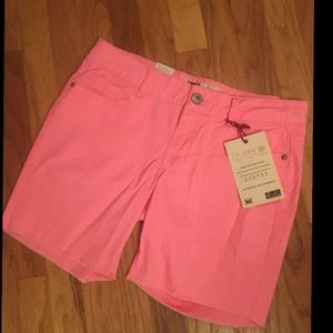 Lei pink shorts