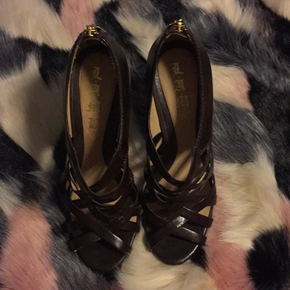 L.A.M.B Brown Leather Zip Back Heels - Picture 2 of 4