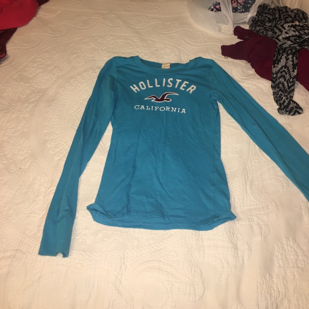 blue Hollister long sleeve