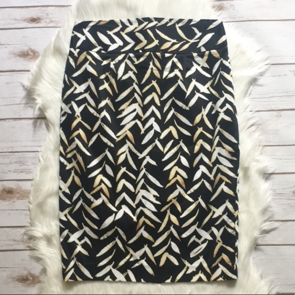 Grace Elements Dresses & Skirts - 🎉HP🎉 Leaf Print Pencil Skirt