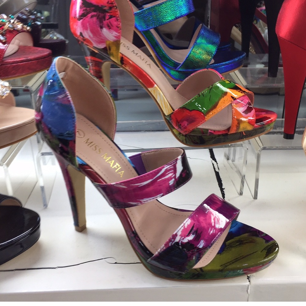 Miss Mafia Purple Pattern High Heel brand new
