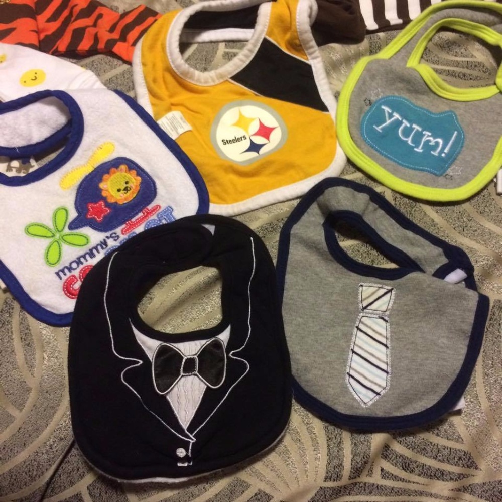 Assorted bibs