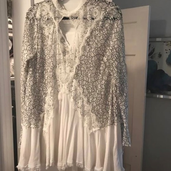 Free People Tops - Free People Secret Origins Lace Tunic