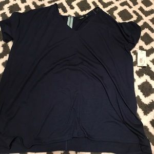 Navy blue t-shirt Navy blue t-shirt