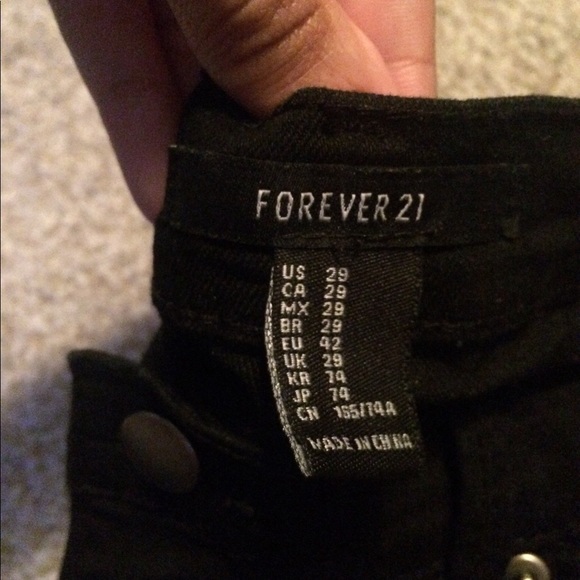 Bundle deal Forever 21 jeans - Picture 2 of 6