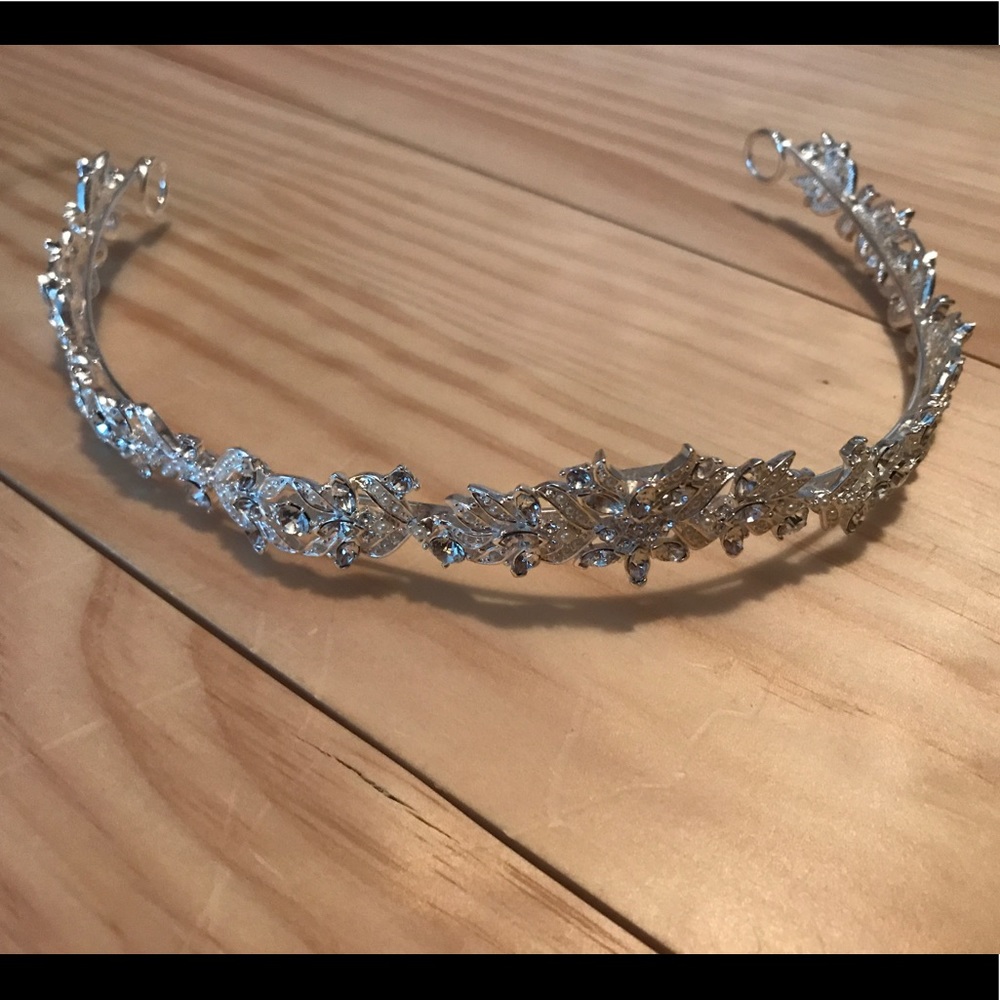 Giavan Bridal Tiara