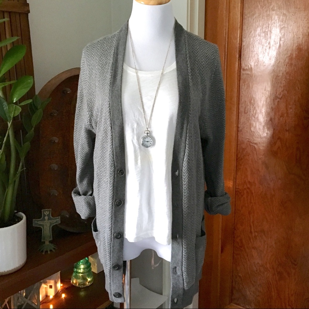 Grey Herringbone patterned boyfriend cardigan