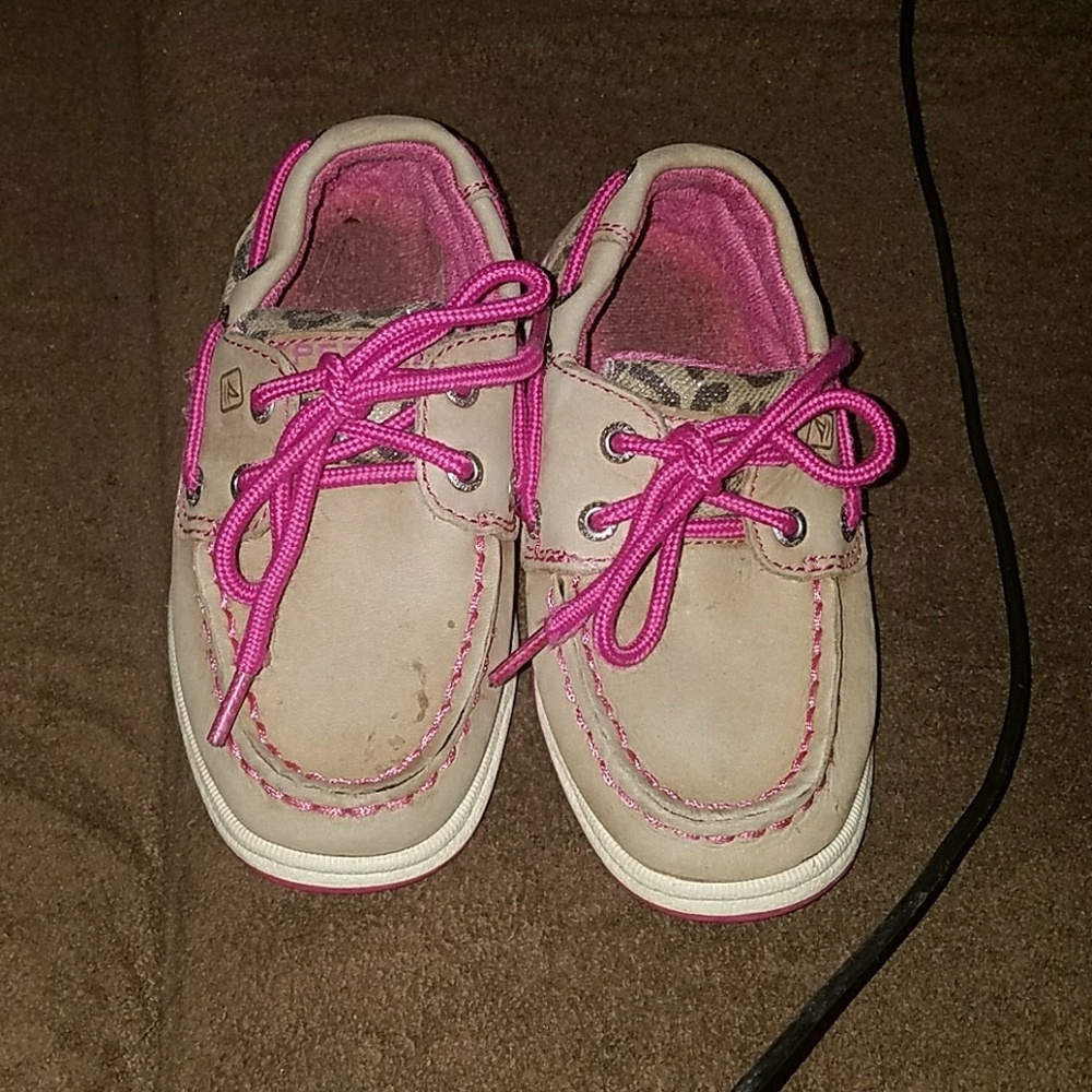 Toddler shoes