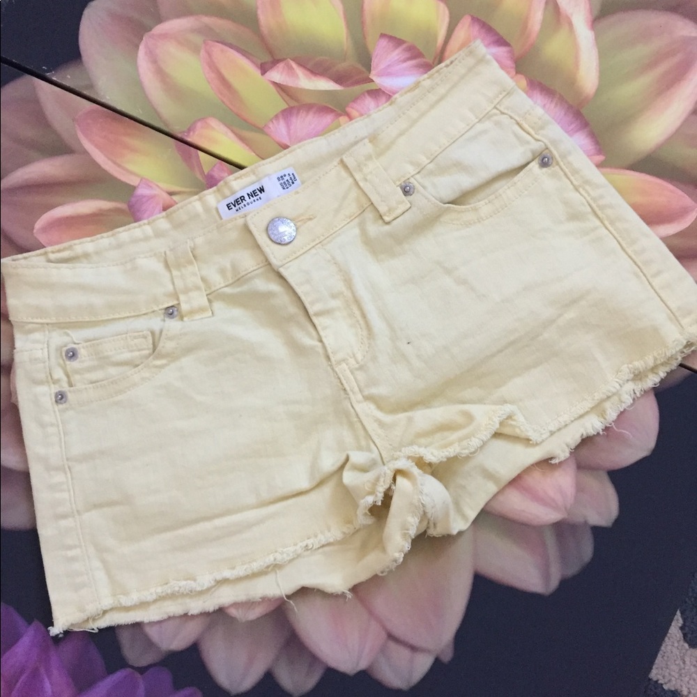 Ever New Melbourne yellow Shorts sz 6