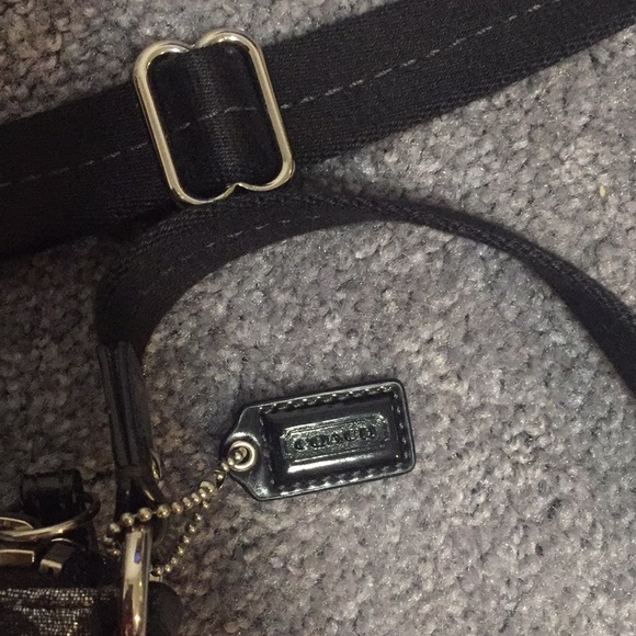 Brand new cheetah print Coach crossbody - Picture 3 of 3