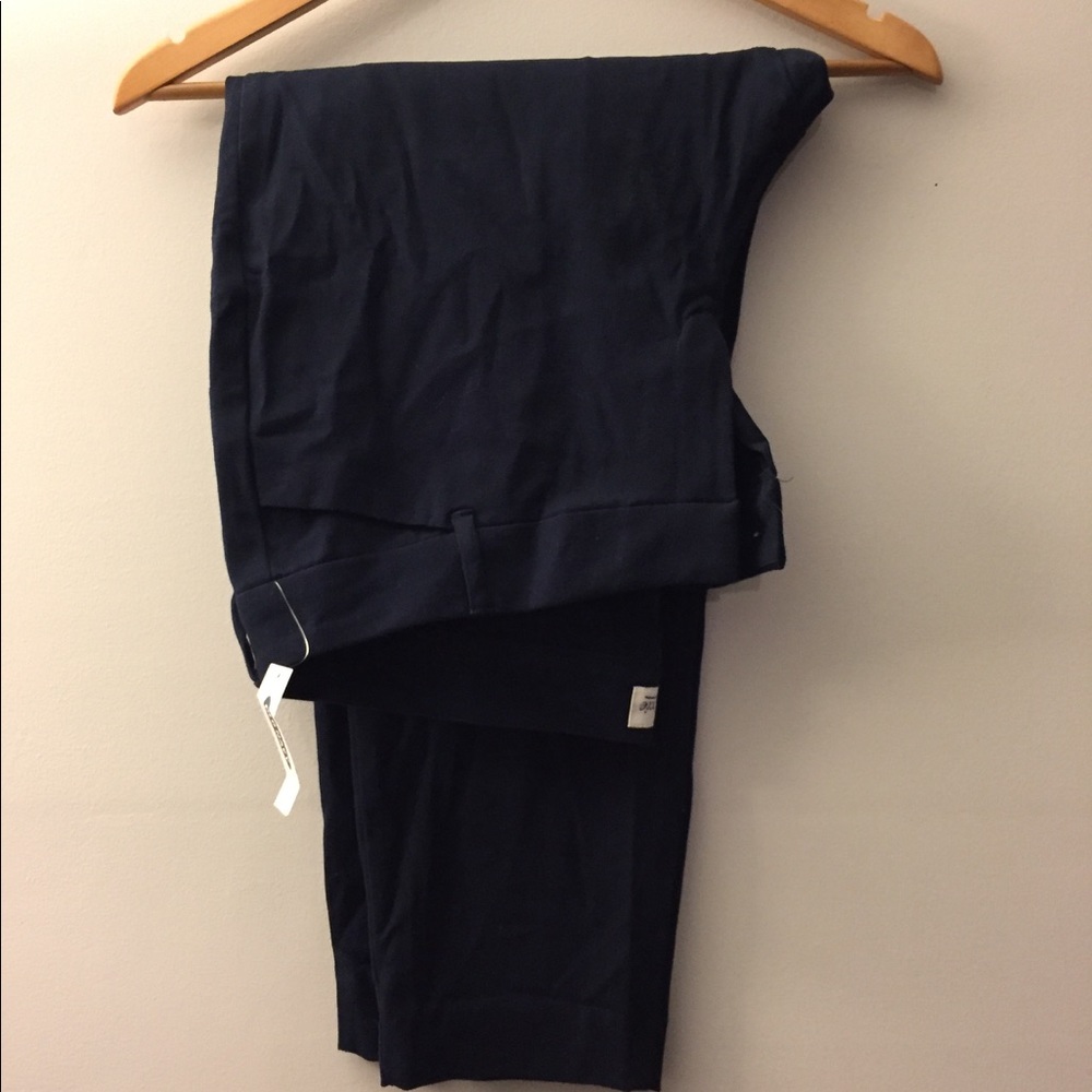 Old Navy Pixie Ankle Pants