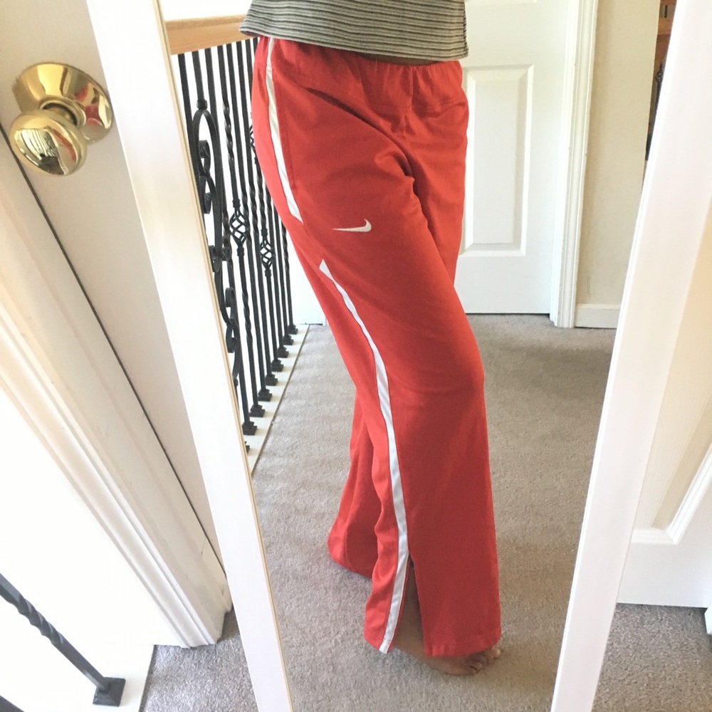 red nike sweats