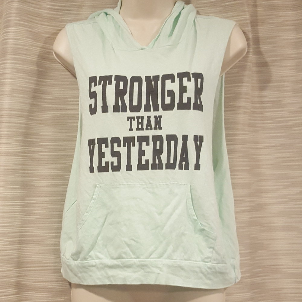 Womens hooded sleeveless shirt