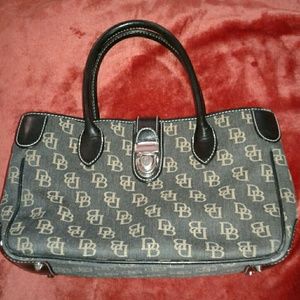 Dooney and Bourke tote