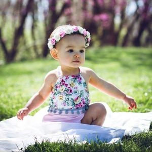 Baby girls floral print romper (9-12 months)