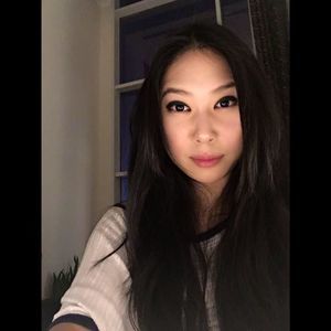 Meet your Posher, Connie