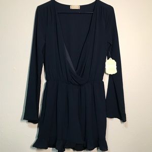 ✨Navy romper