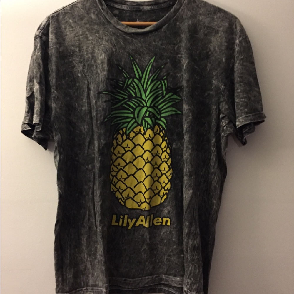 Lily Allen Band Tee