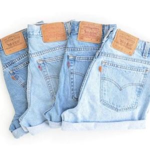 Vintage | LEVI High Waisted Denim Shorts