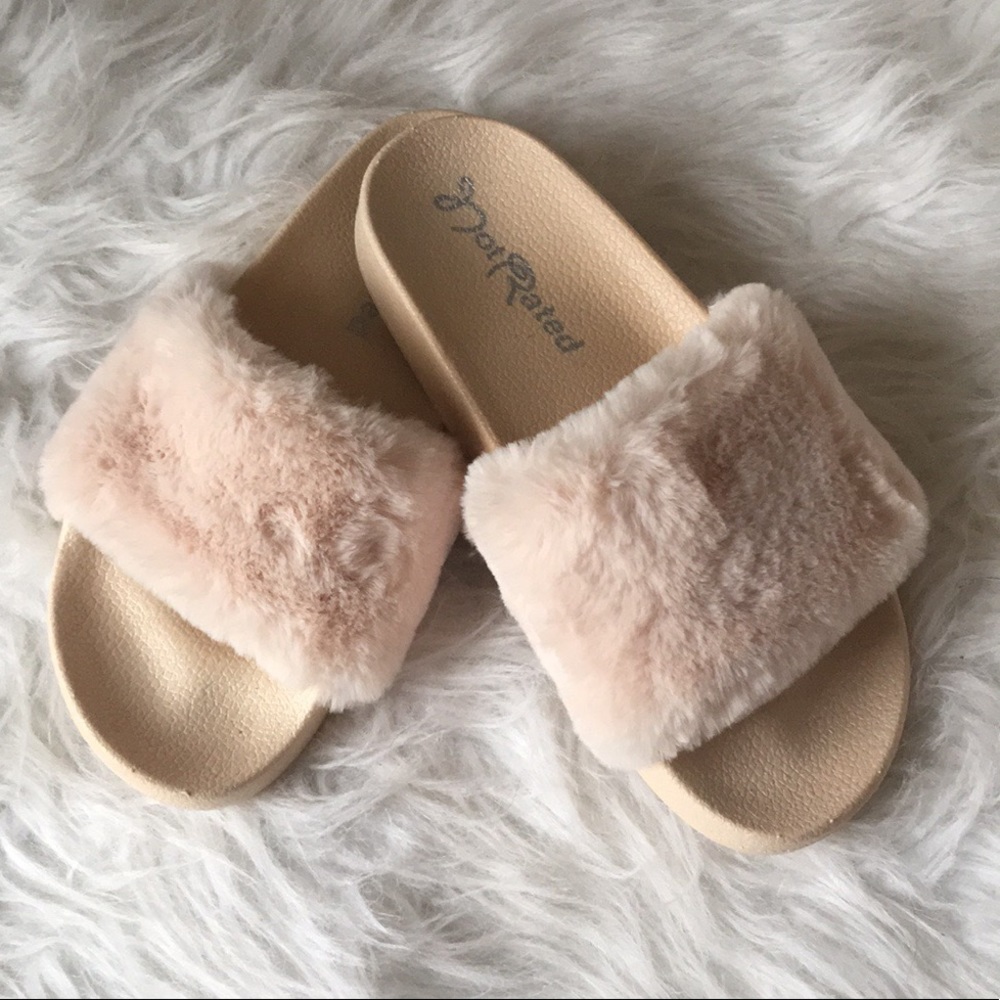 Not Rated Blush Pink Faux Fur Slides