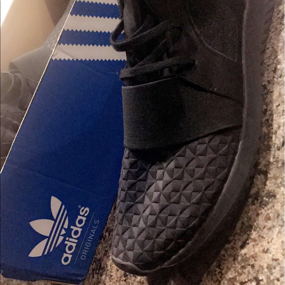 Tubular defiant W, women size 10, BLK new