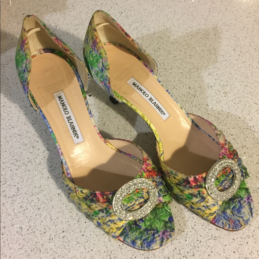 Manolo Blahnik Floral Print Heels