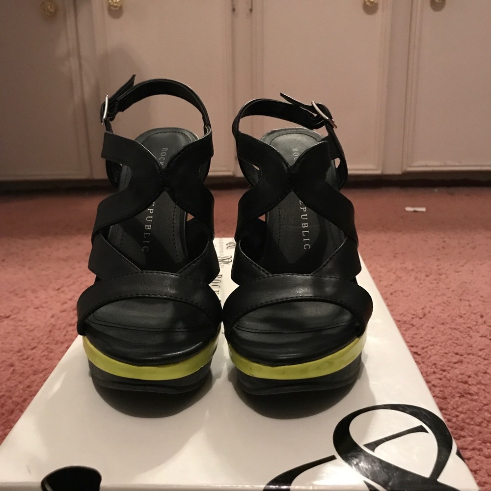 Black with neon yellow wedges