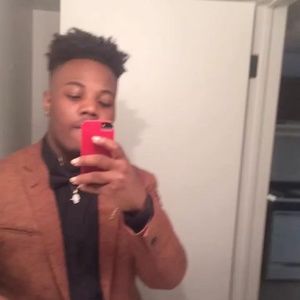 Meet your Posher, Henry