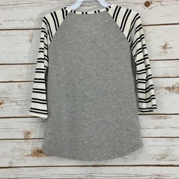 Kids Floral Bull Skull long Sleeve 8/9 NWT - Picture 3 of 4