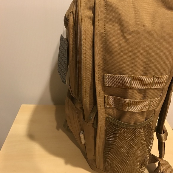 Tan military tactical backpack - Picture 4 of 4